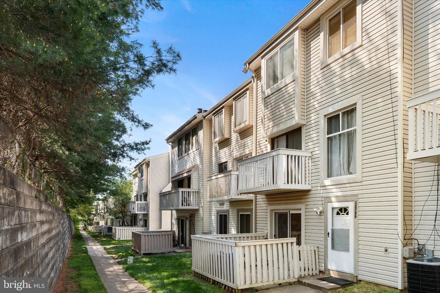 12799 Cara Drive, Woodbridge