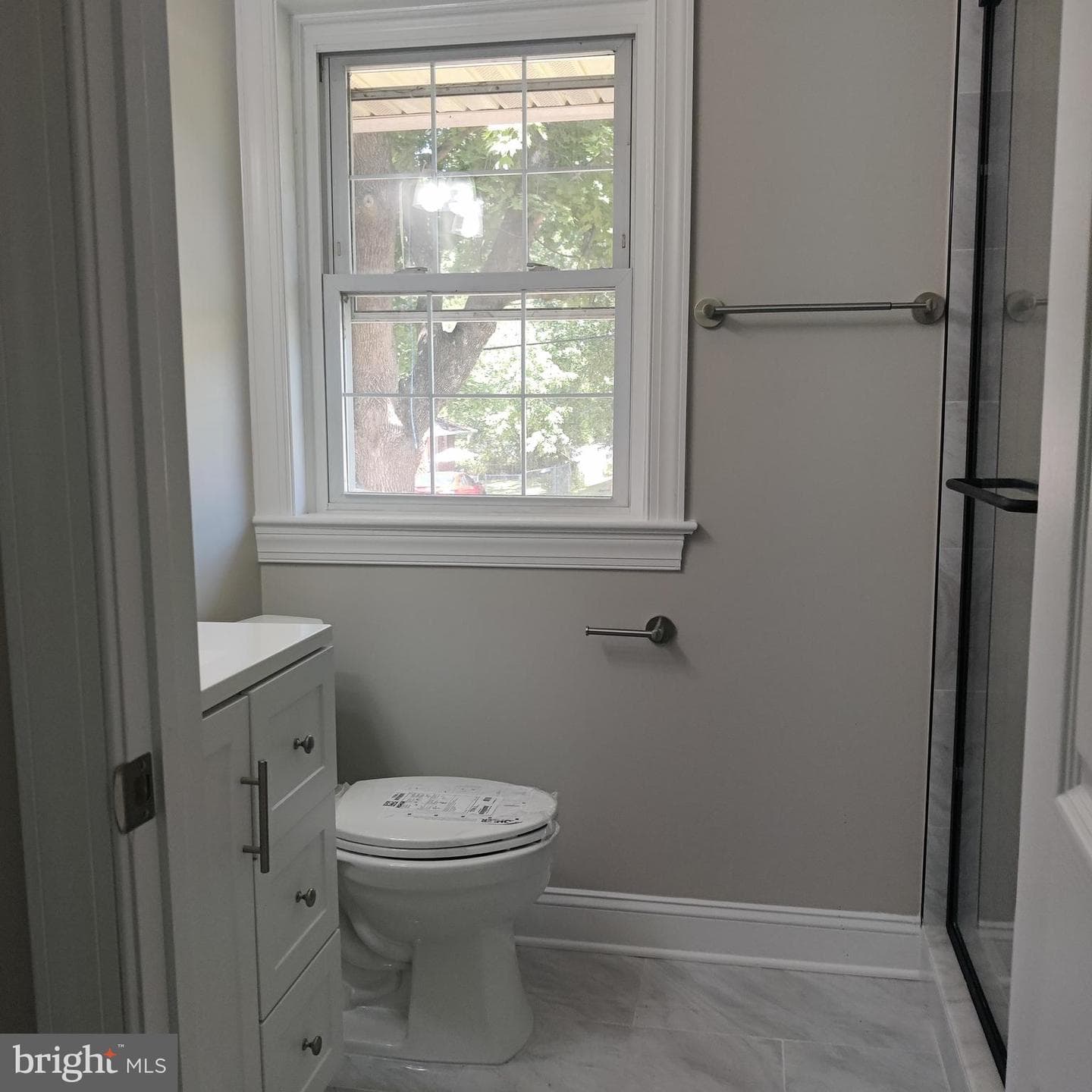 1419 E Street photo 16