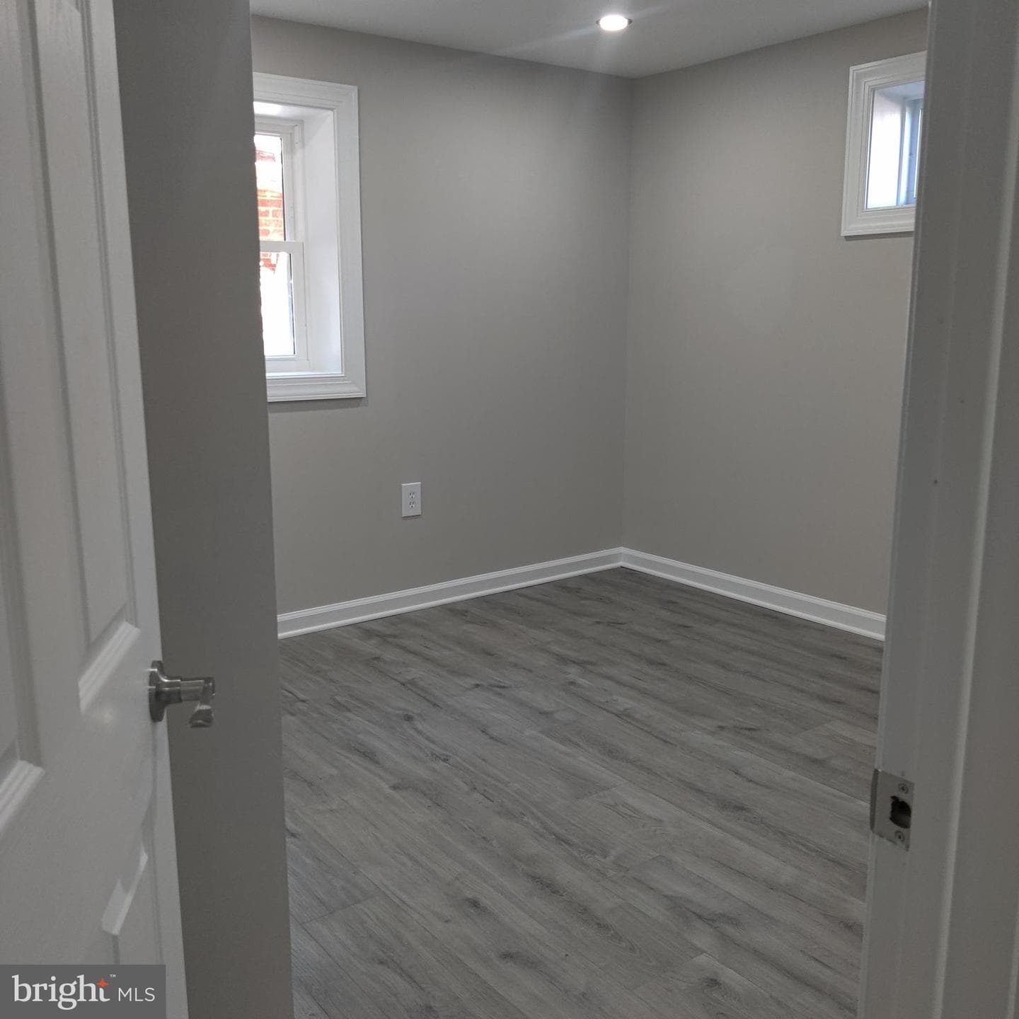 1419 E Street photo 21