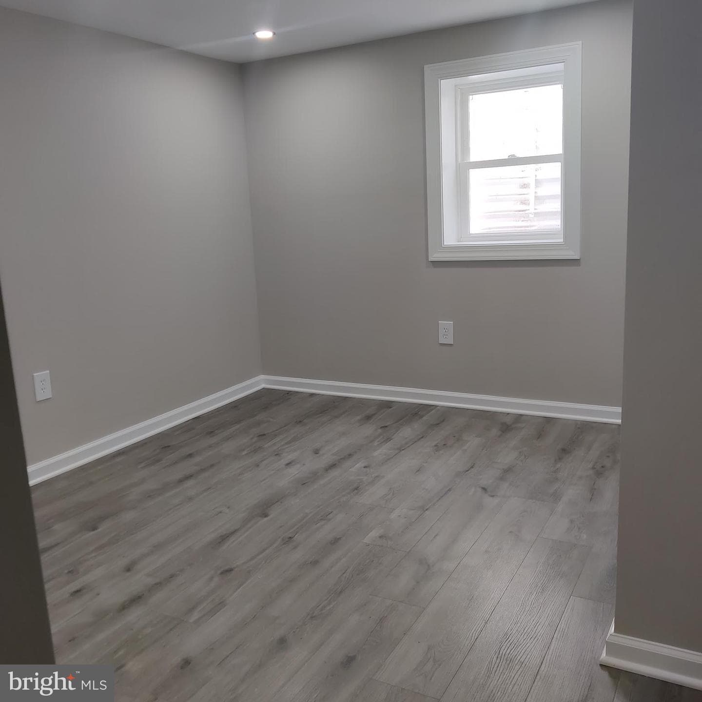 1419 E Street photo 22