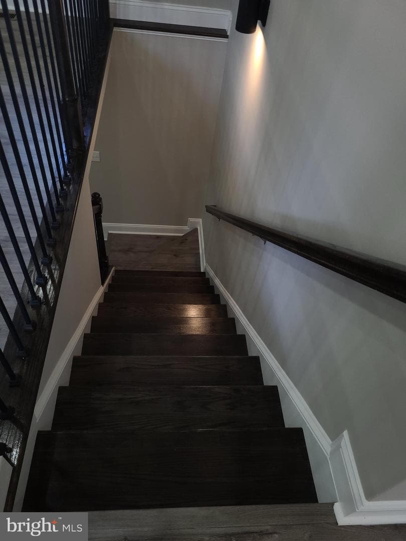 1419 E Street photo 31