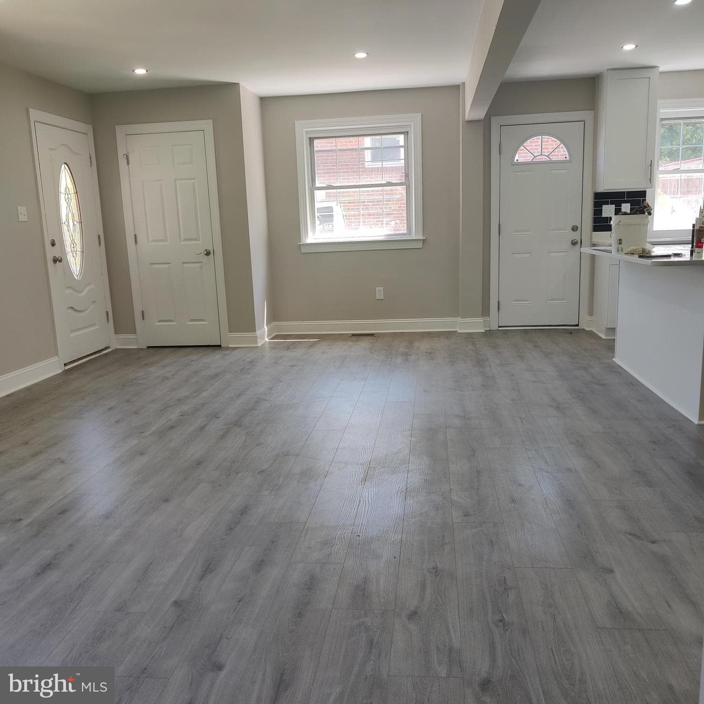 1419 E Street photo 7