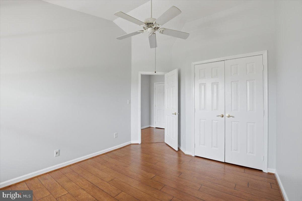 11002 Koman Circle #301 photo 15