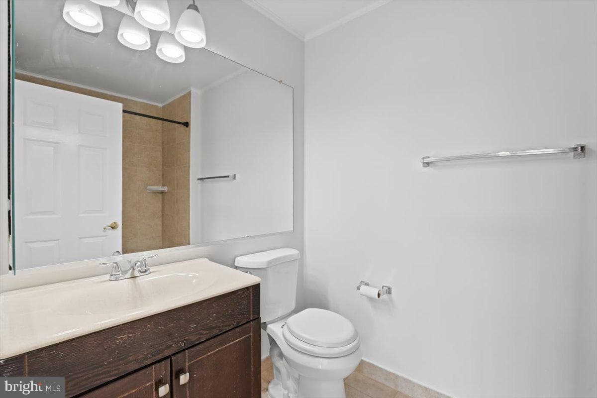 11002 Koman Circle #301 photo 18