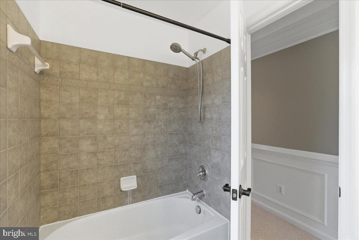8928 Brewer Creek Place photo 23
