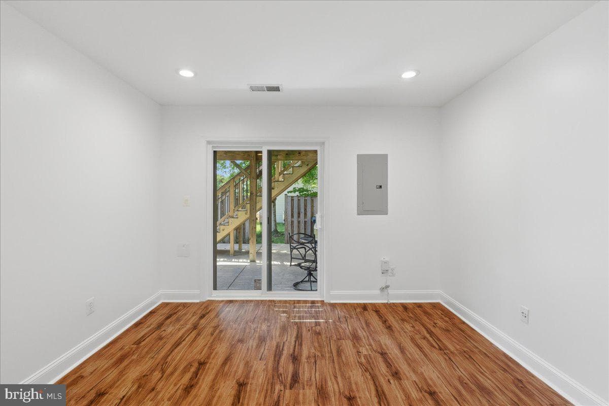8928 Brewer Creek Place photo 27