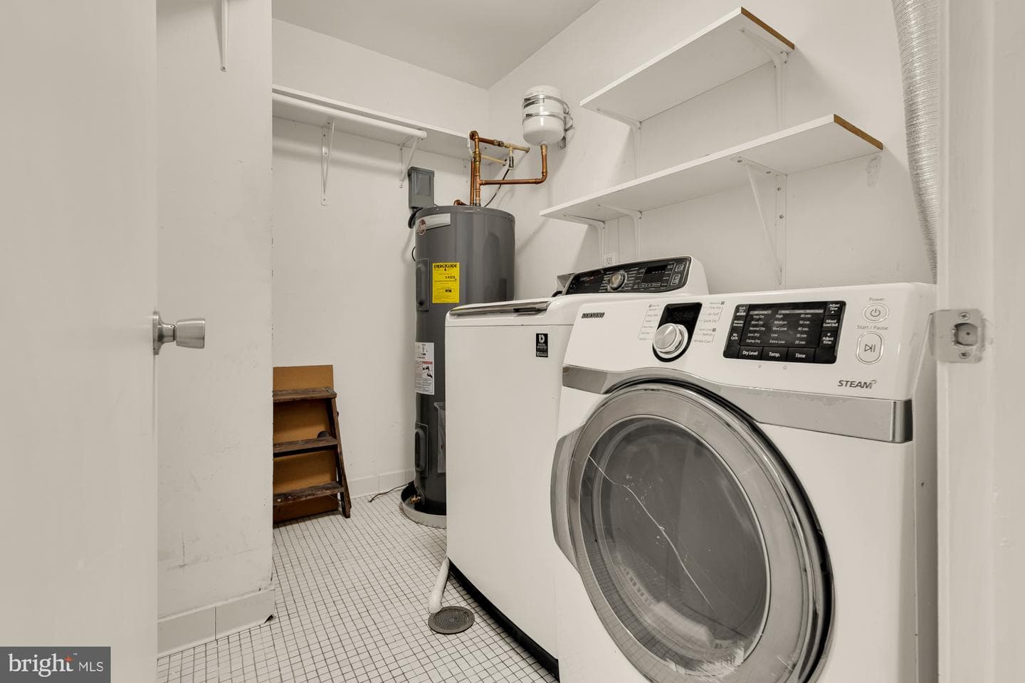 2103 Old Landing Way photo 32