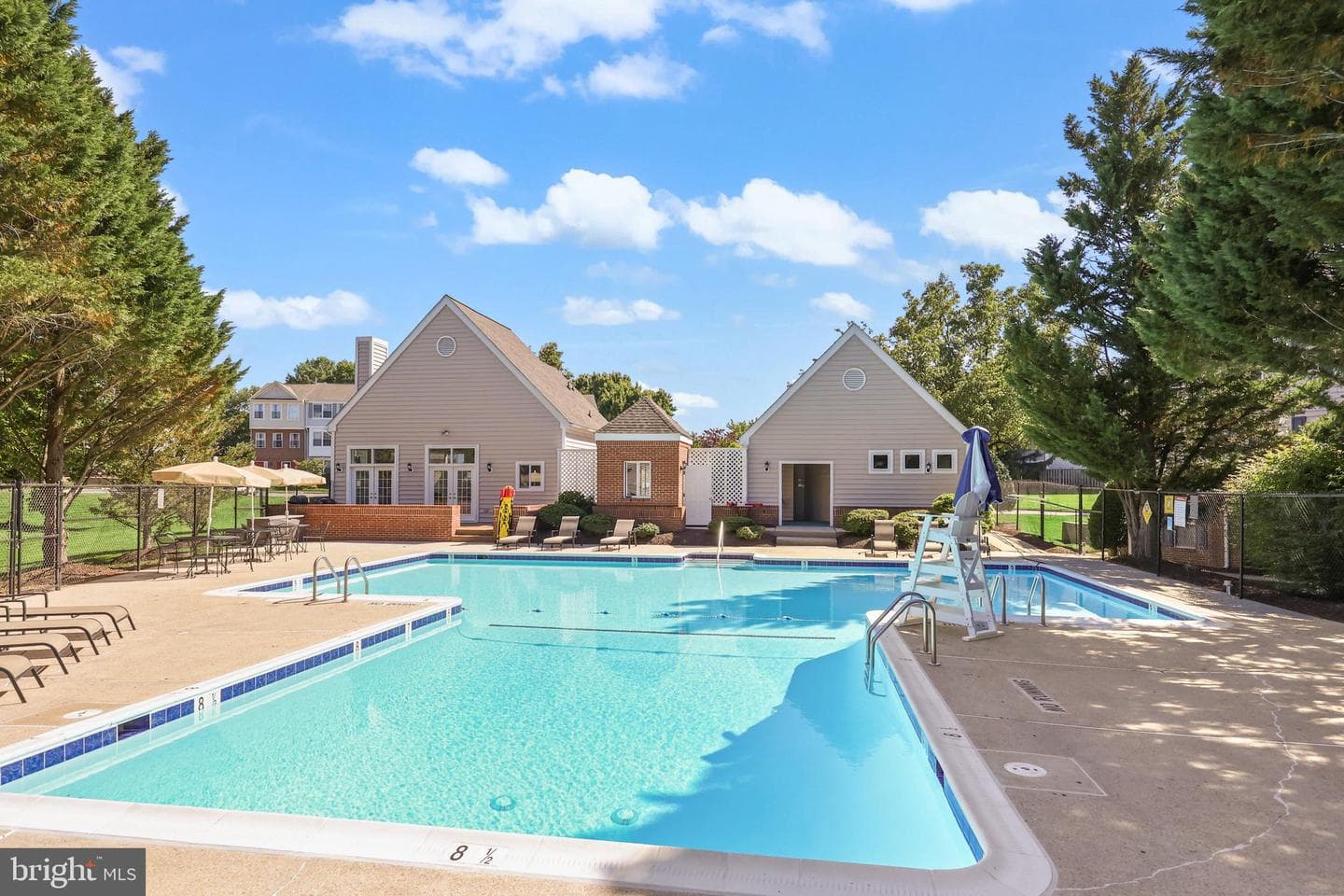 3620 Sherbrooke Circle #304 photo 23