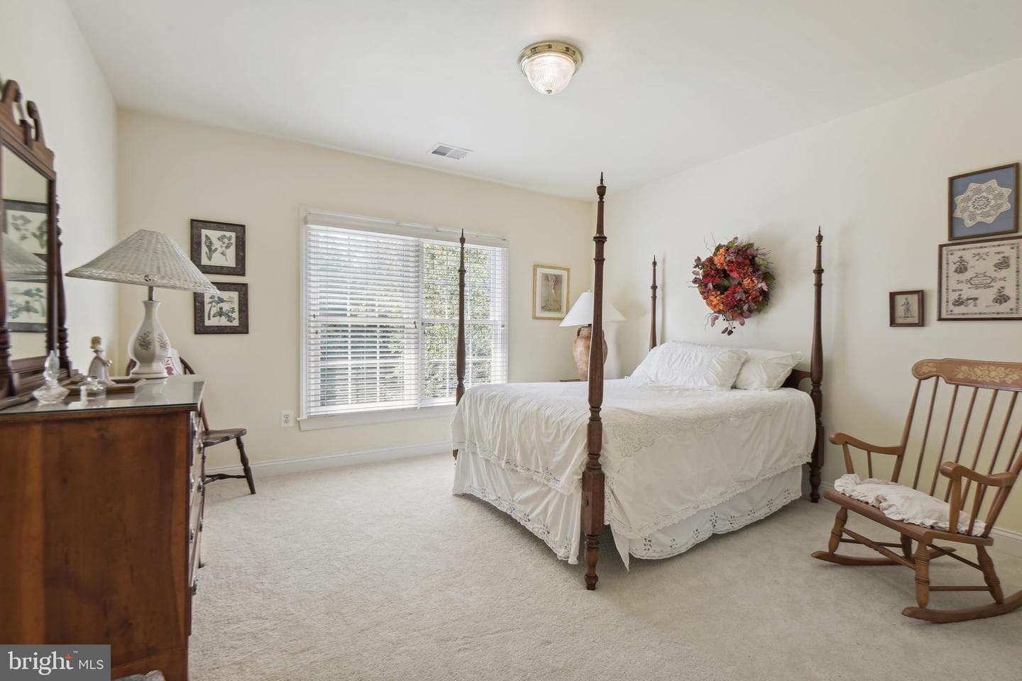 4765 Charter Court photo 22