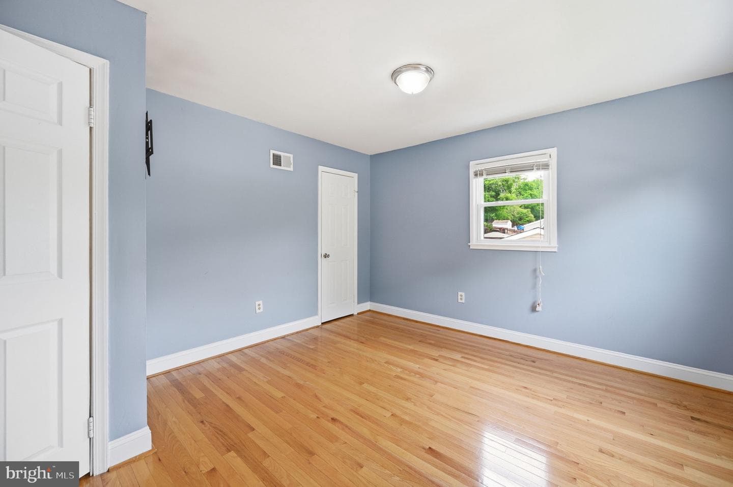 4112 Glendale Road photo 18