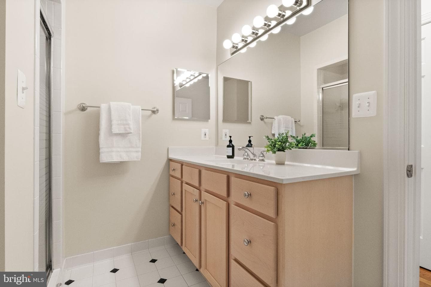 17030 Thousand Oaks Drive photo 90