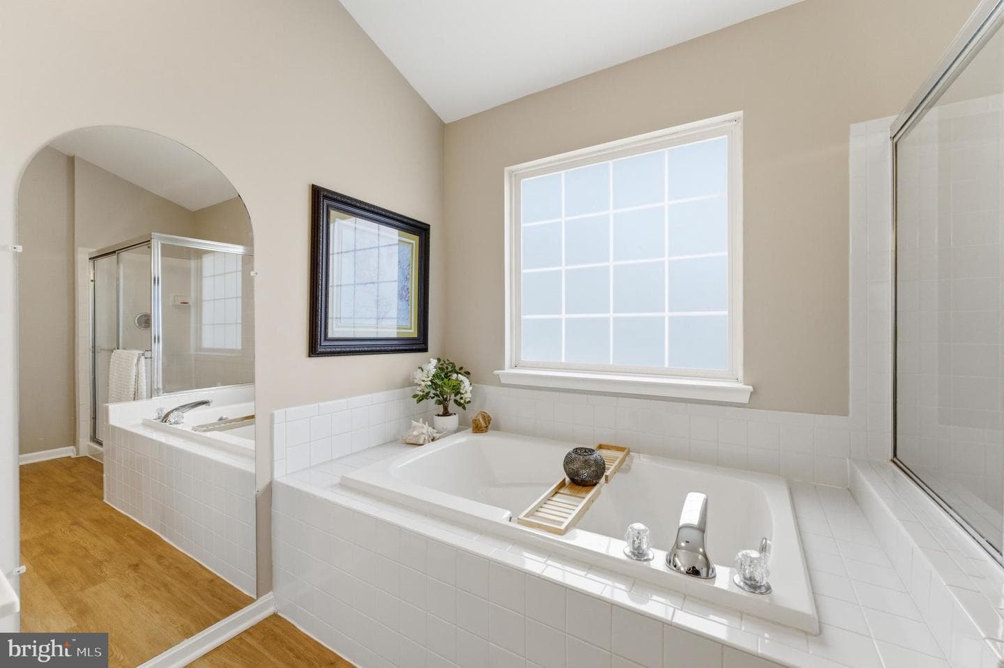 14889 Greenhill Crossing Drive photo 35