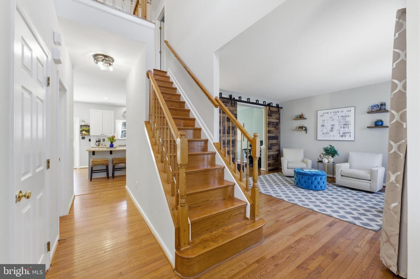 14889 Greenhill Crossing Drive photo 8