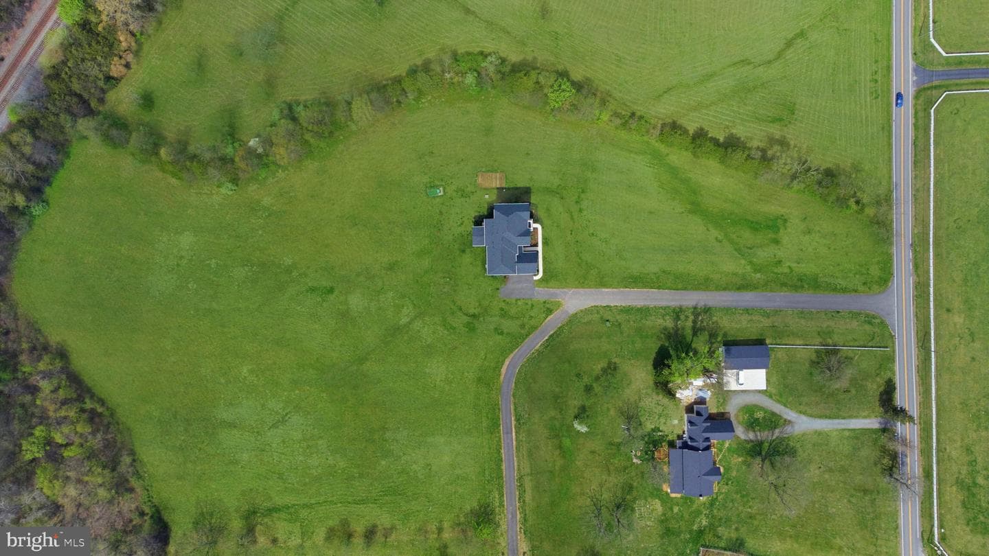 11502 Aden Road photo 8