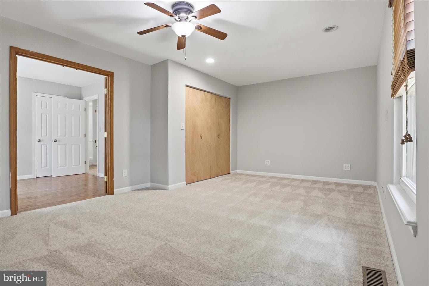 18507 Amidon Avenue photo 14