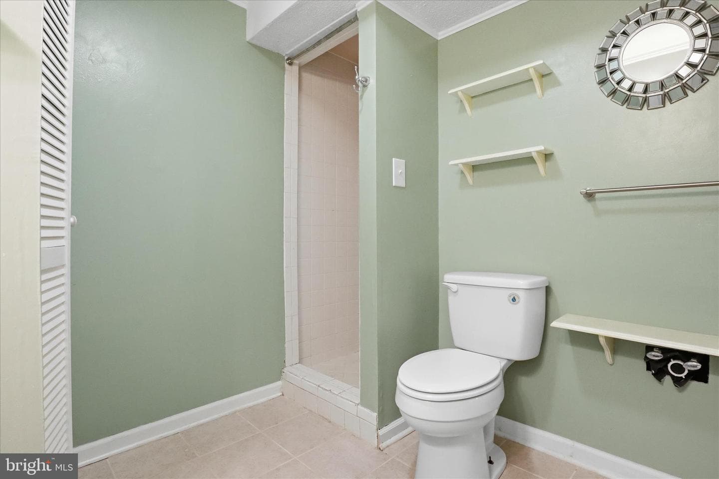 18507 Amidon Avenue photo 30