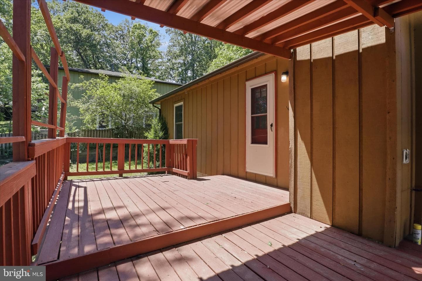 18507 Amidon Avenue photo 32