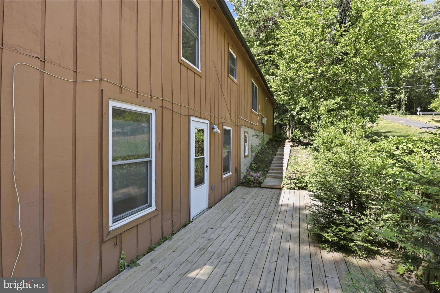 18507 Amidon Avenue photo 34