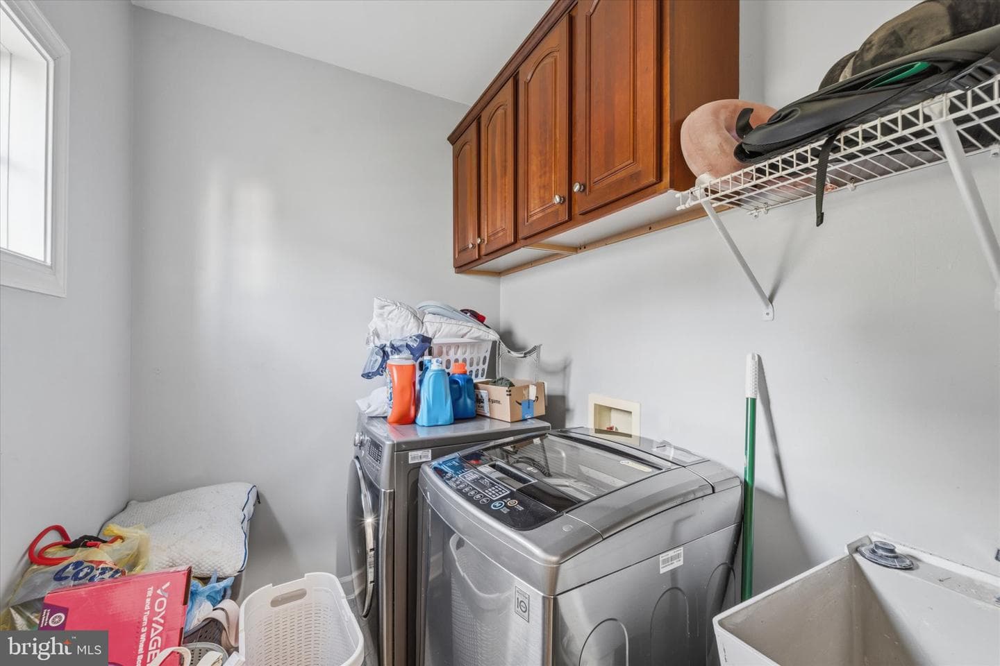 7236 Winnipeg Court photo 40