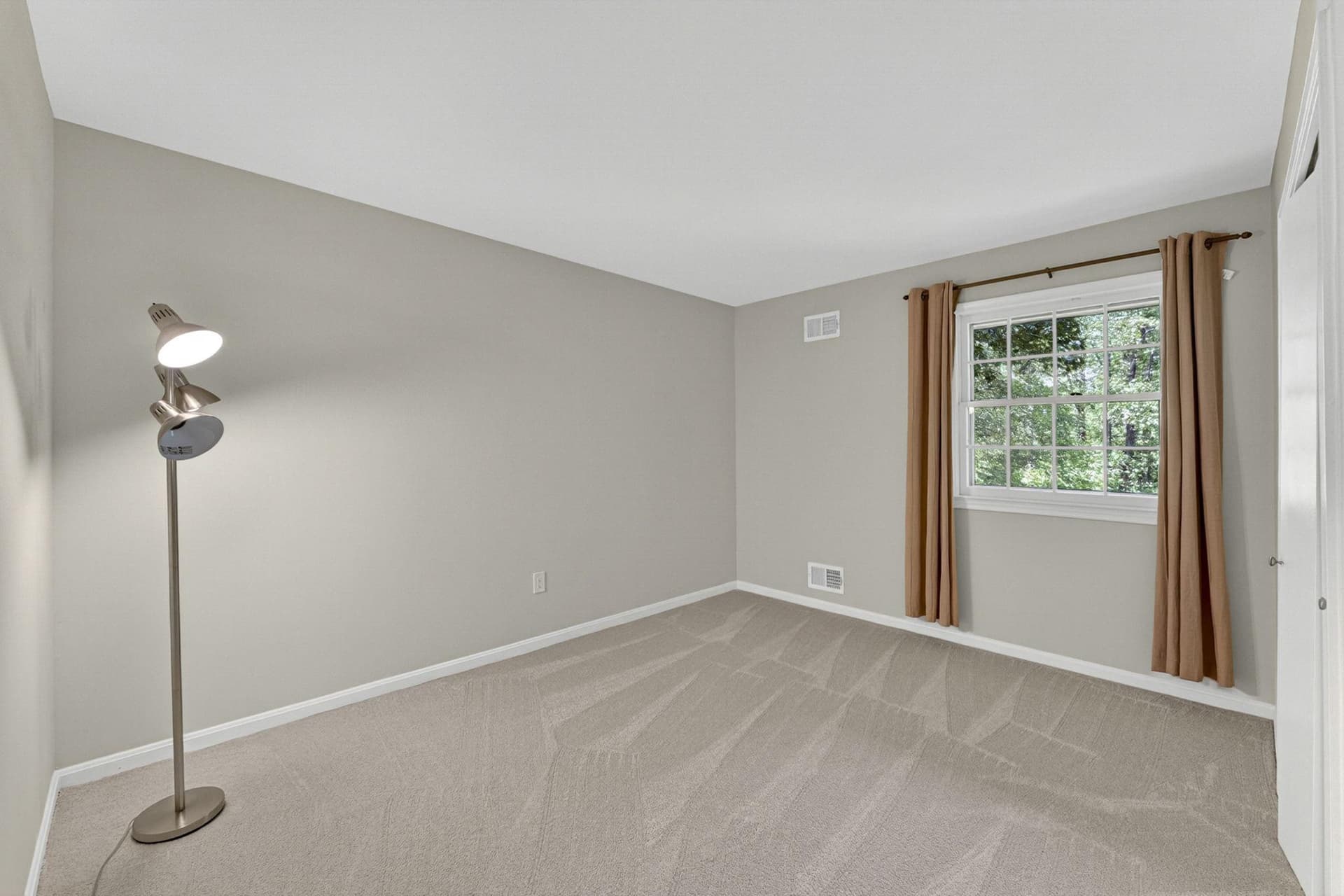 4104 Crescent Hills Drive photo 29