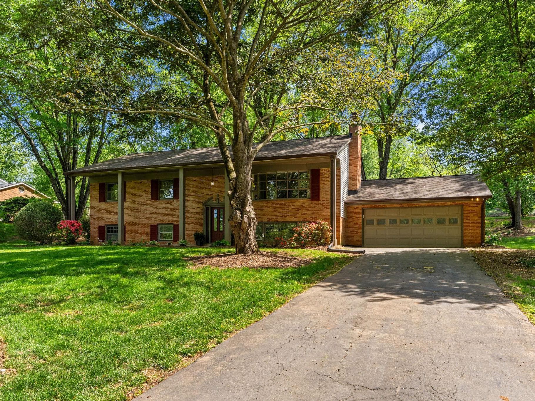 4104 Crescent Hills Drive photo 56