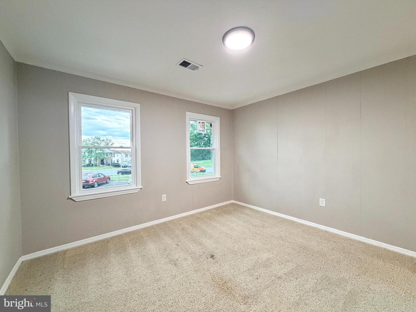 2823 Chablis Circle photo 14