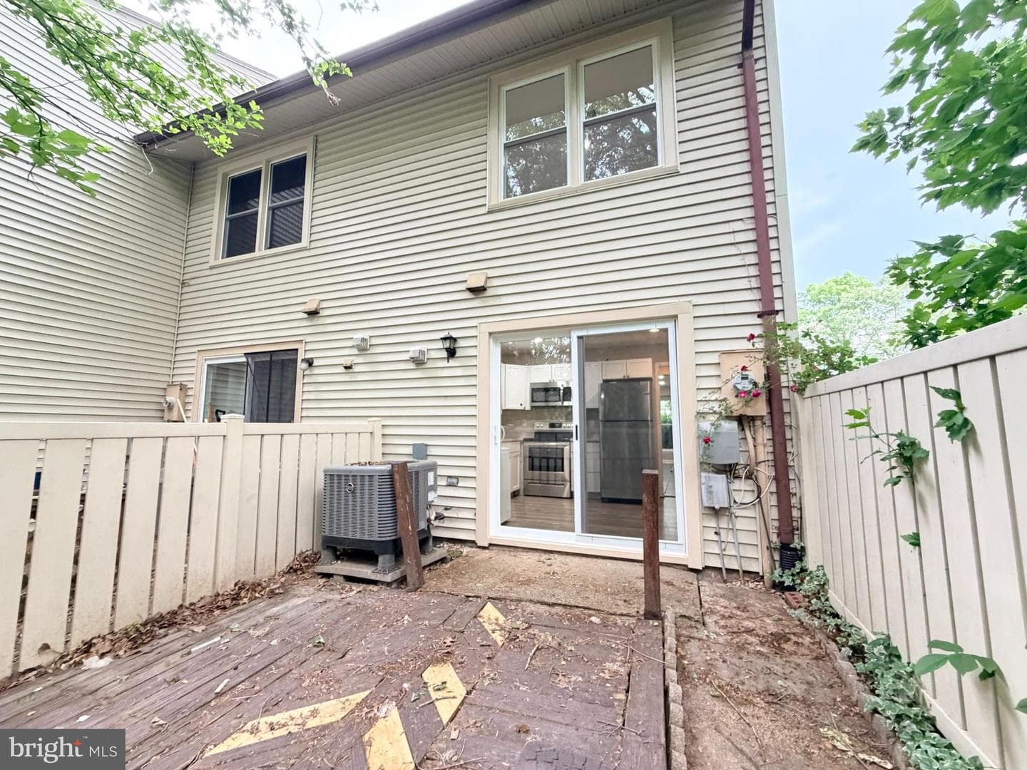 2823 Chablis Circle photo 21