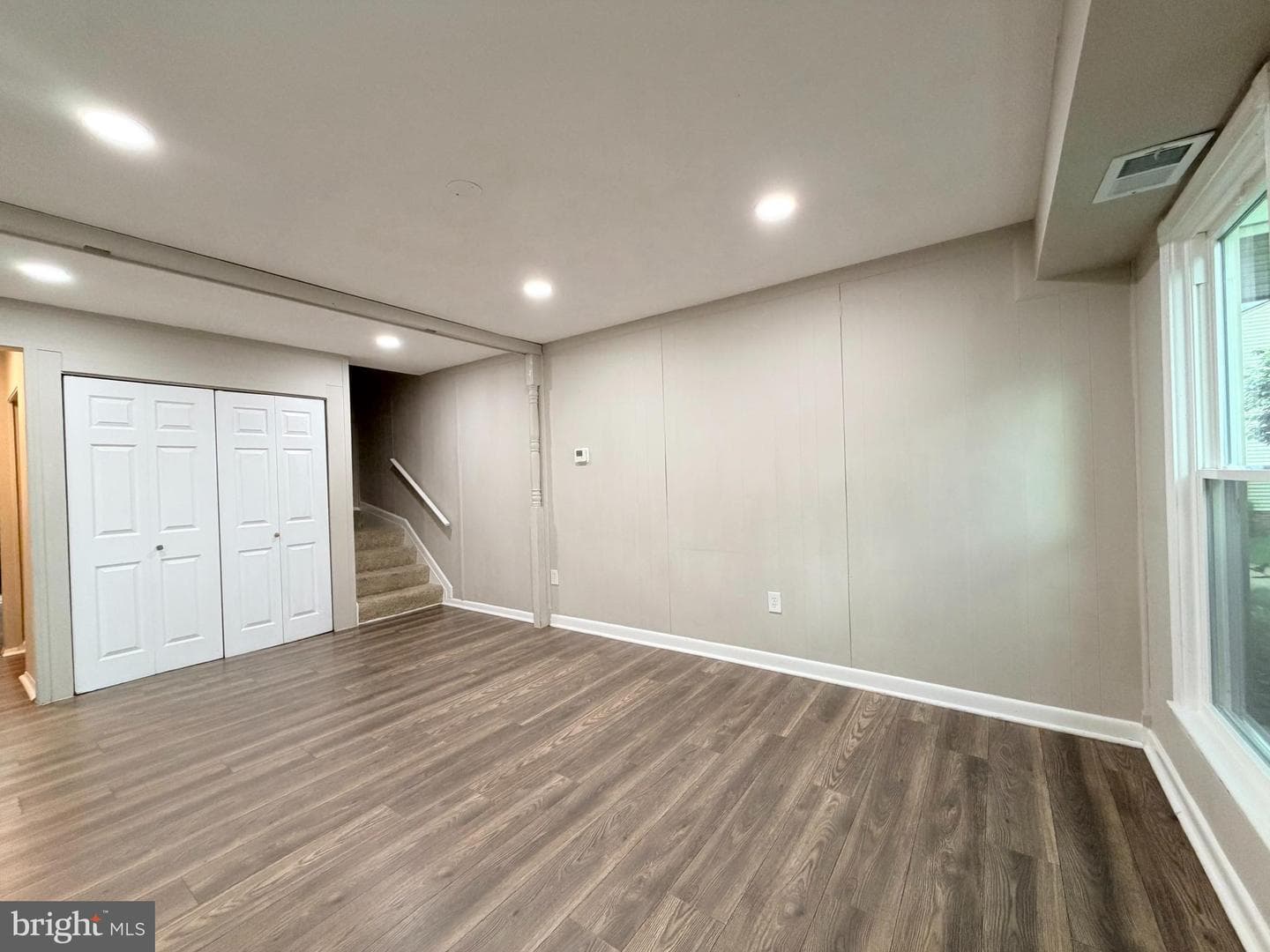 2823 Chablis Circle photo 6