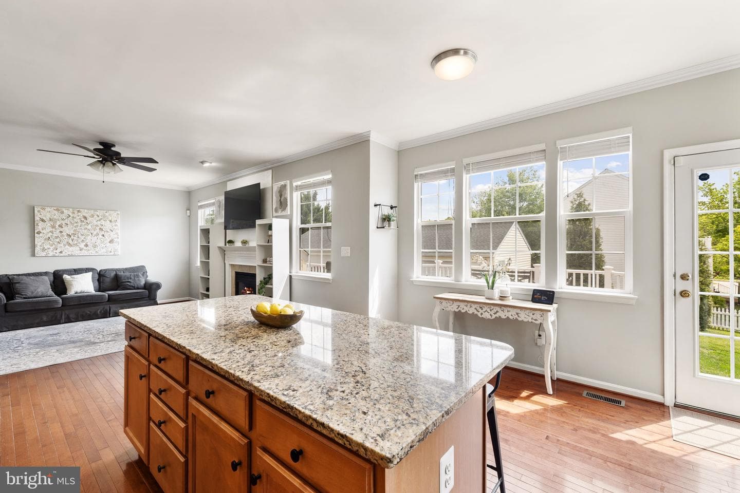 9799 Tombreck Court photo 14