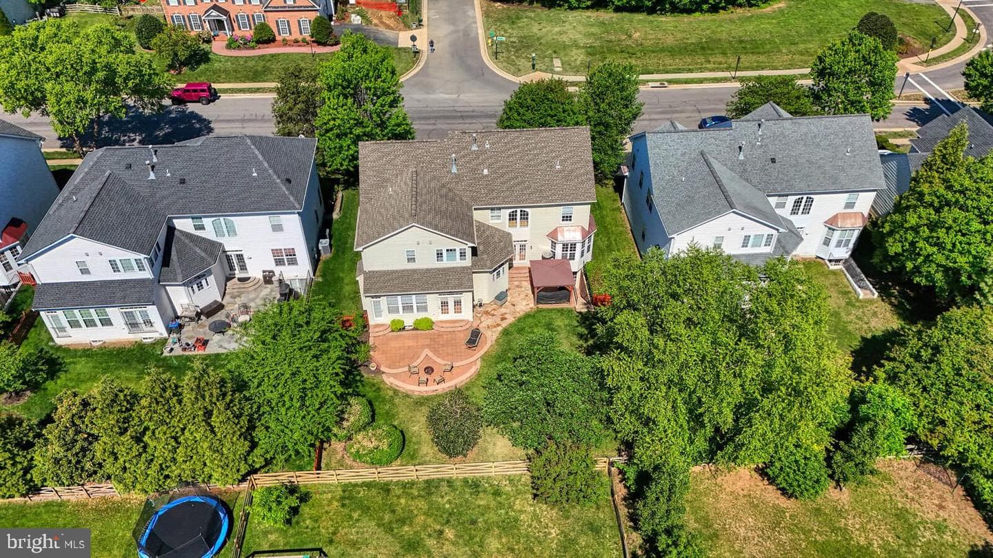 9909 Broadsword Drive photo 43
