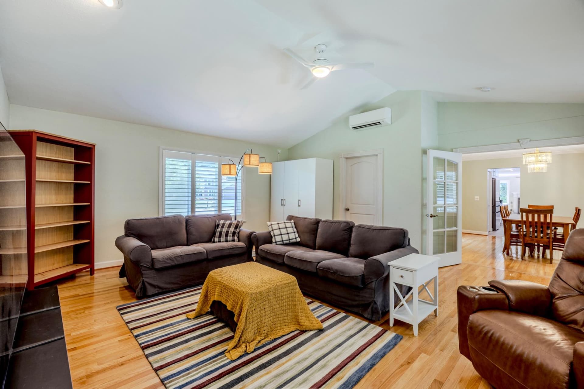 15410 Wicker Court photo 12