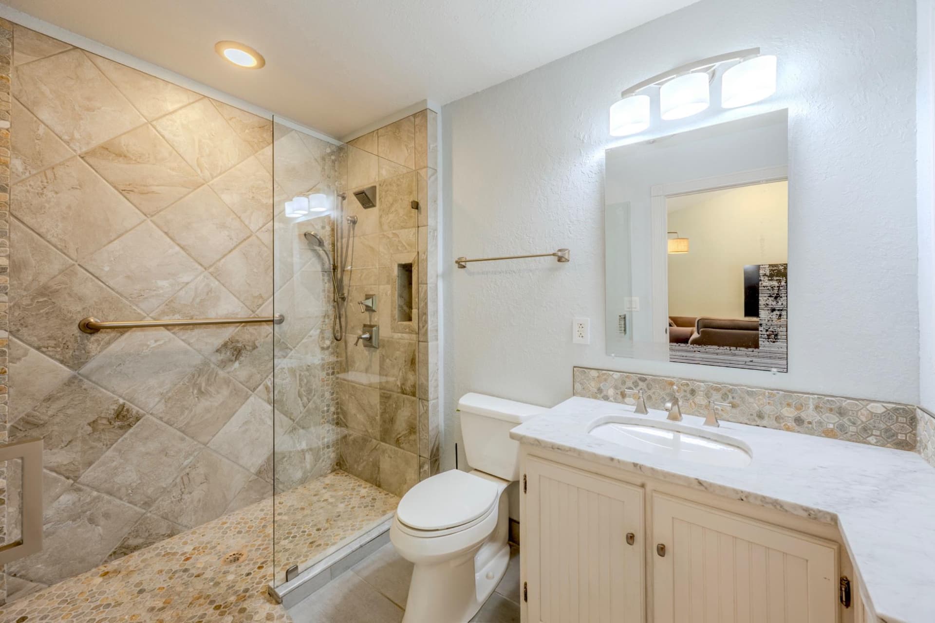 15410 Wicker Court photo 13