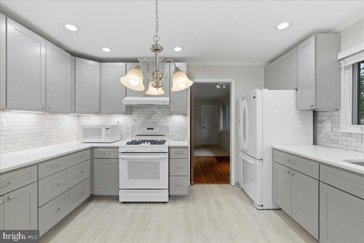 18309 Cabin Road photo 14