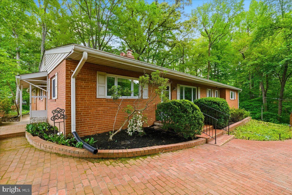 18309 Cabin Road photo 5