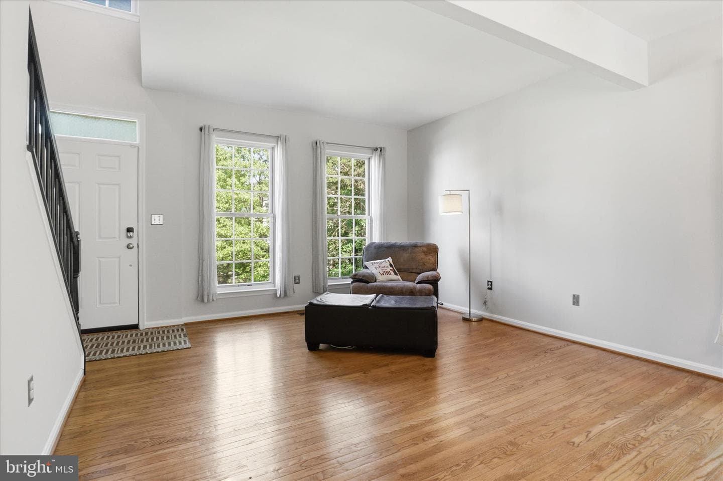 8812 Fenimore Place photo 6