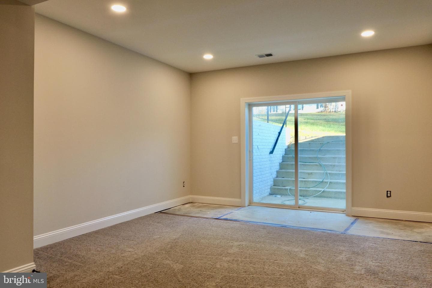 8028 Pinnacle Ridge Drive photo 19