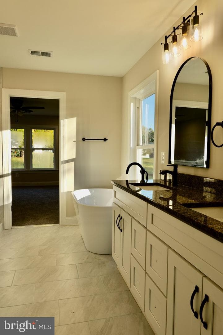 8028 Pinnacle Ridge Drive photo 39