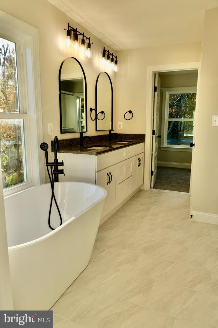 8028 Pinnacle Ridge Drive photo 41