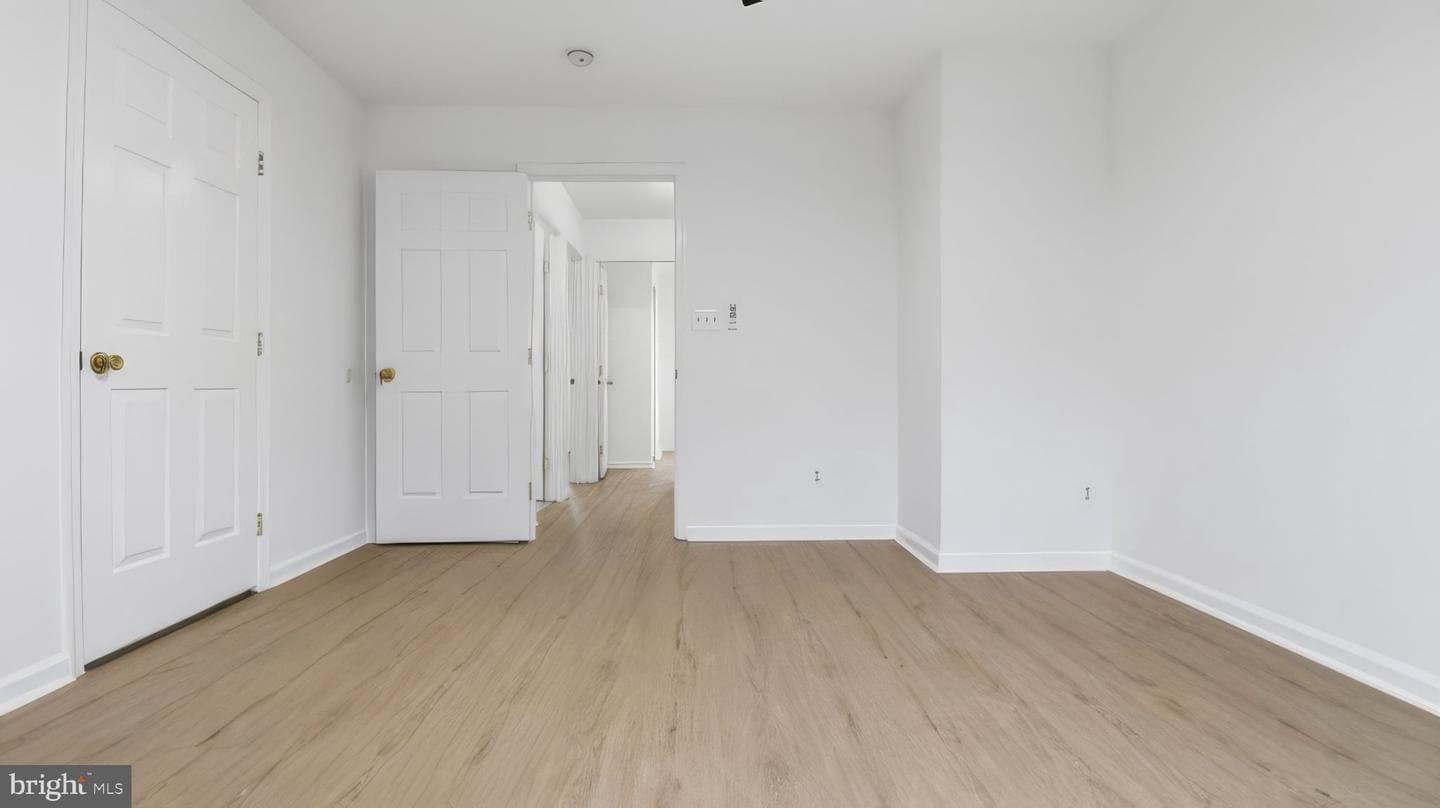 9063 Falcon Glen Court photo 16