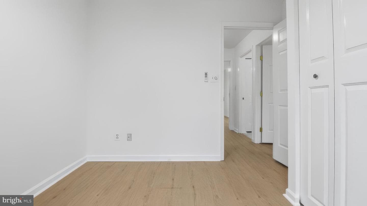 9063 Falcon Glen Court photo 21