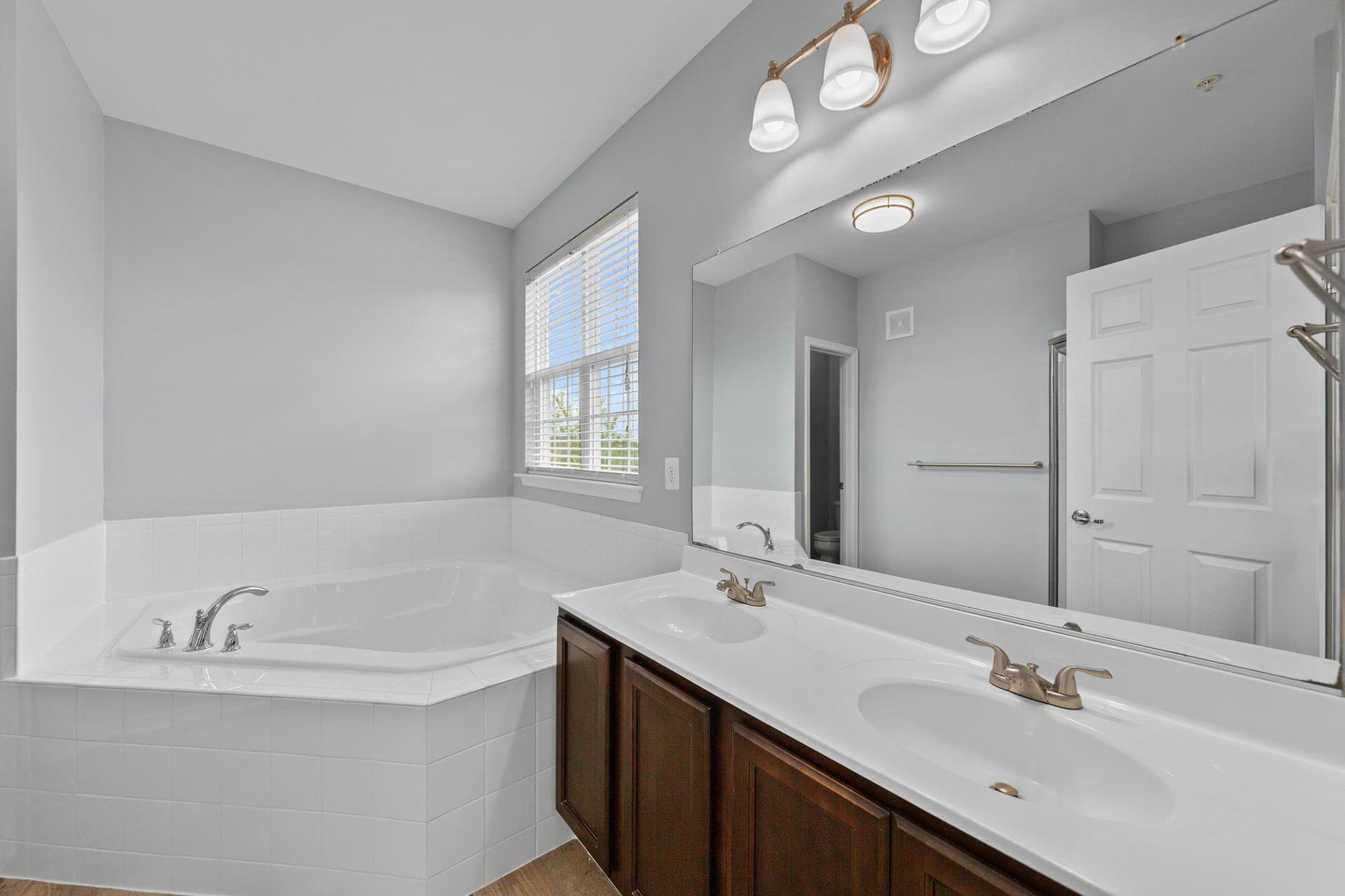 14602 Shelford Way photo 17