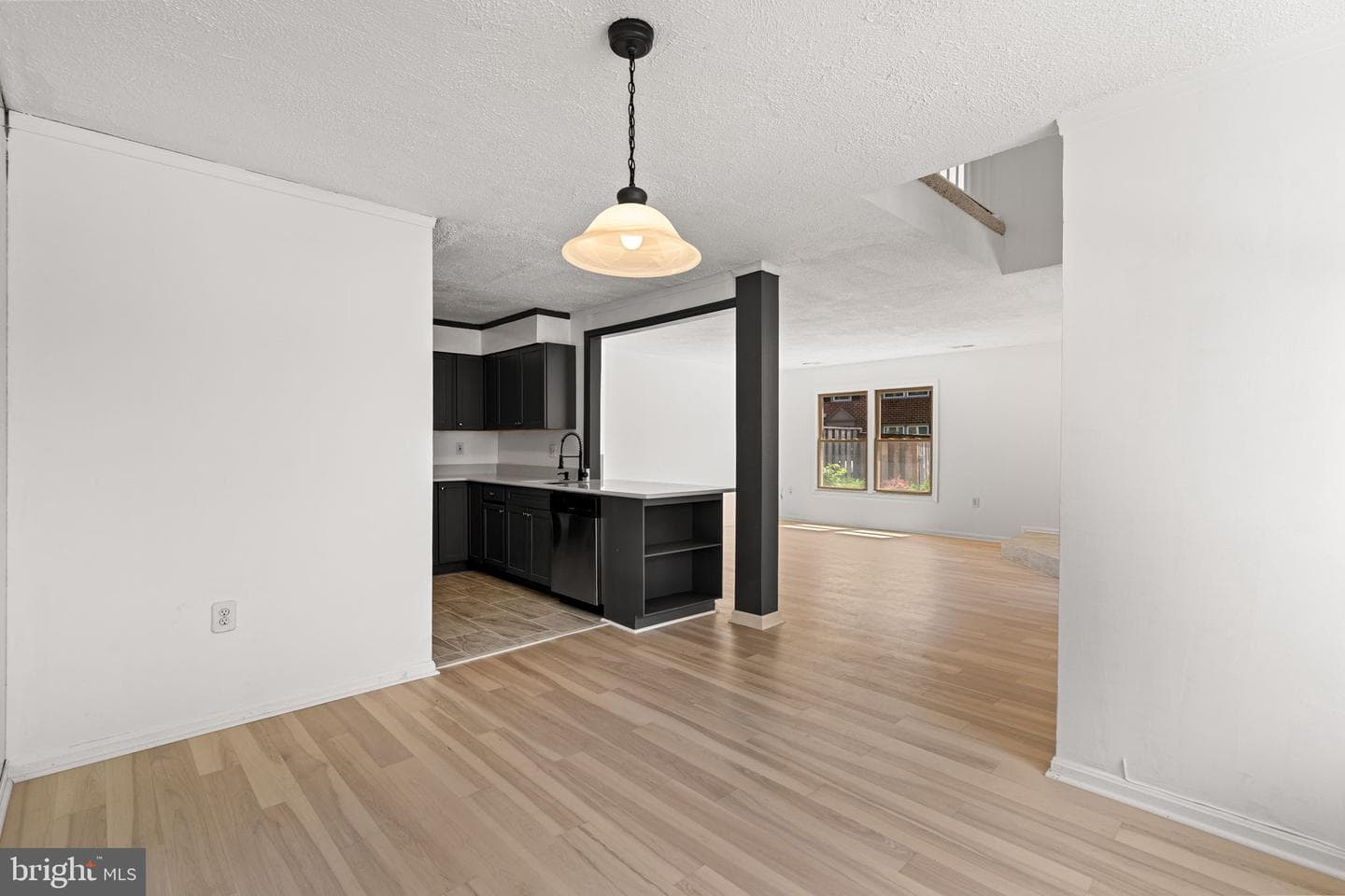 7559 Belle Grae Drive photo 20