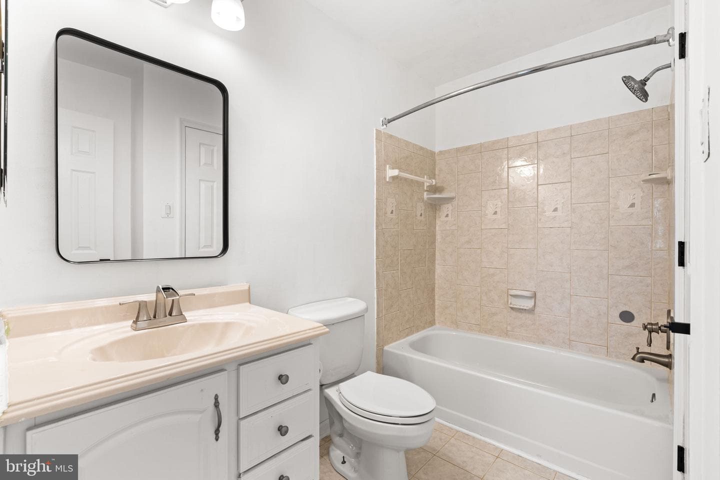 7559 Belle Grae Drive photo 30