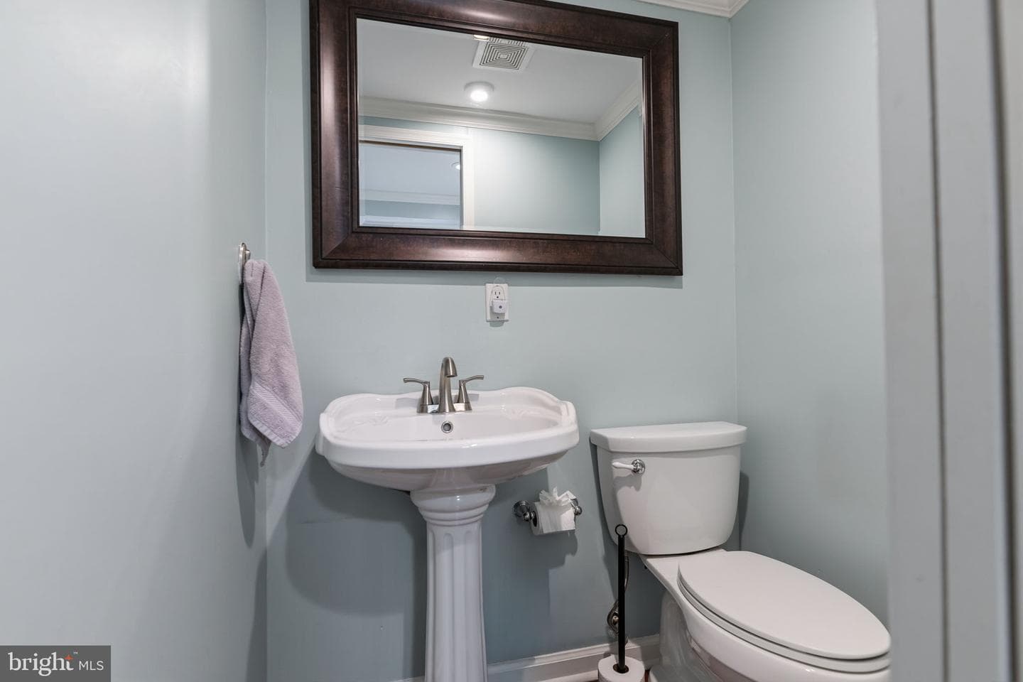15919 Fairway Drive photo 21