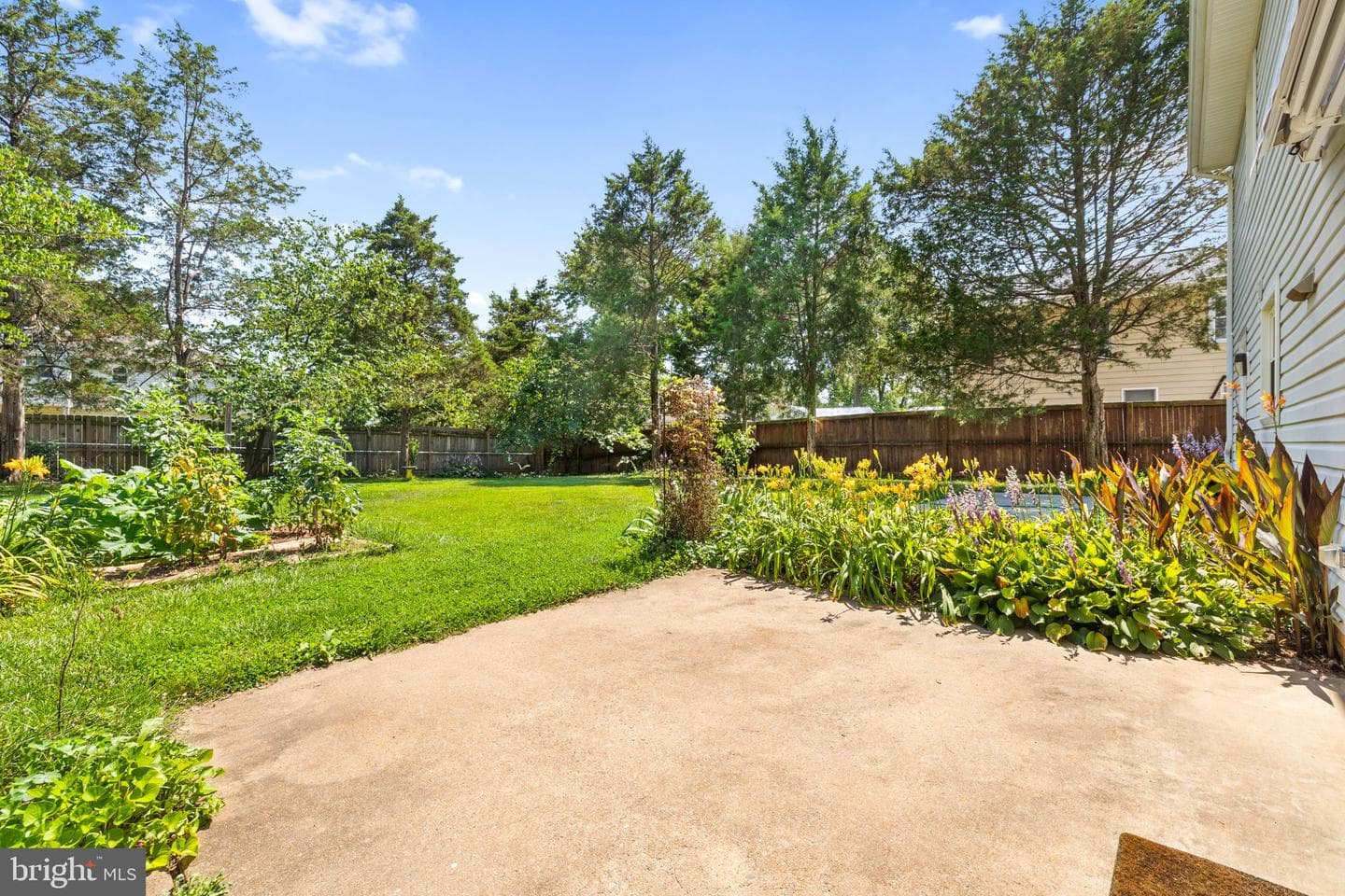 9803 Greenview Lane photo 27