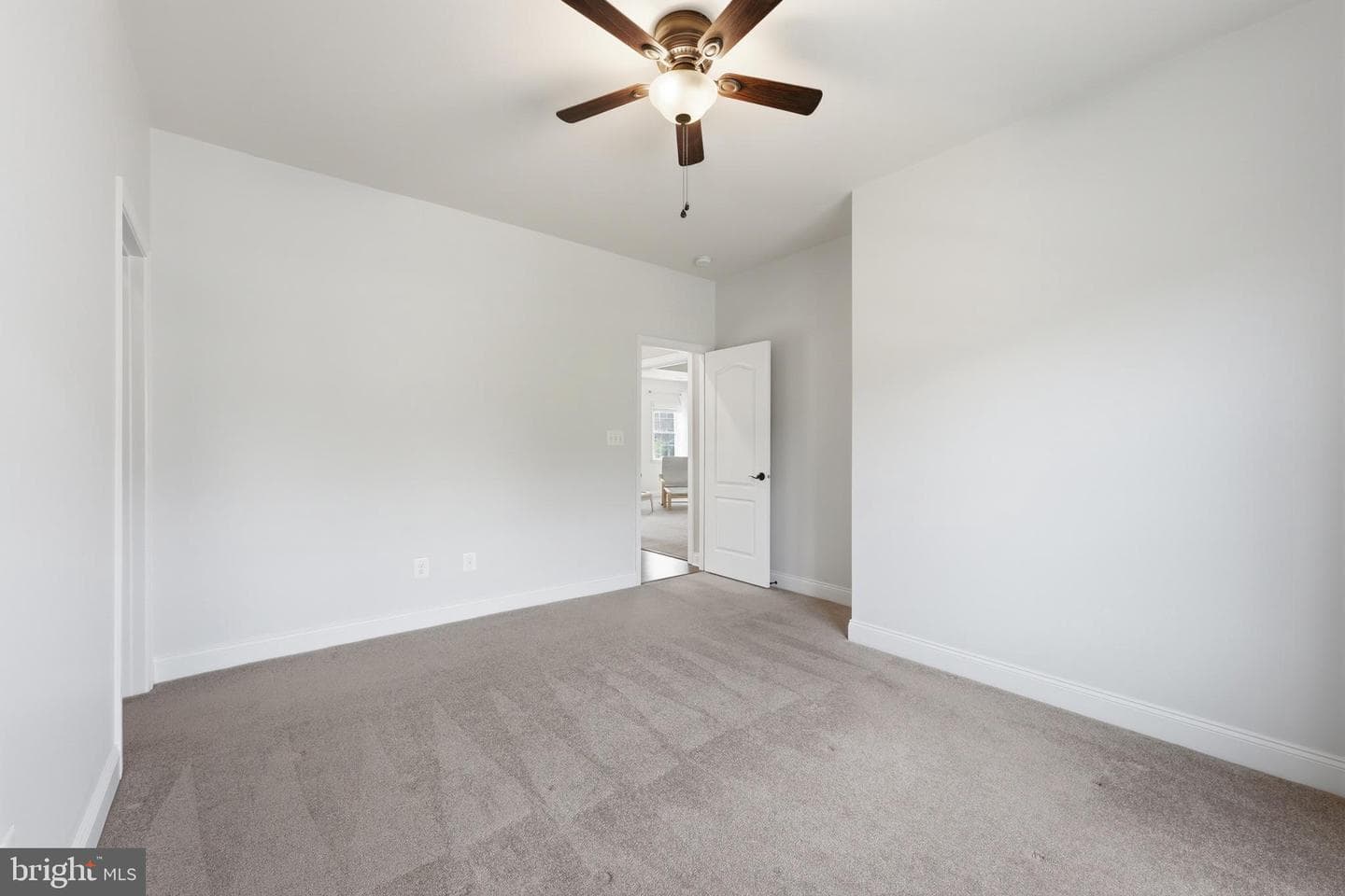 15413 Admiral Baker Circle photo 38
