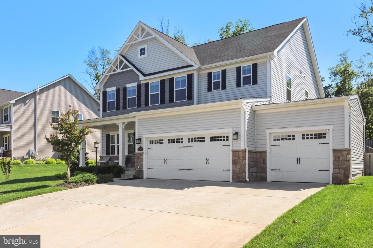 15179 Haymarket Landing Drive photo 3