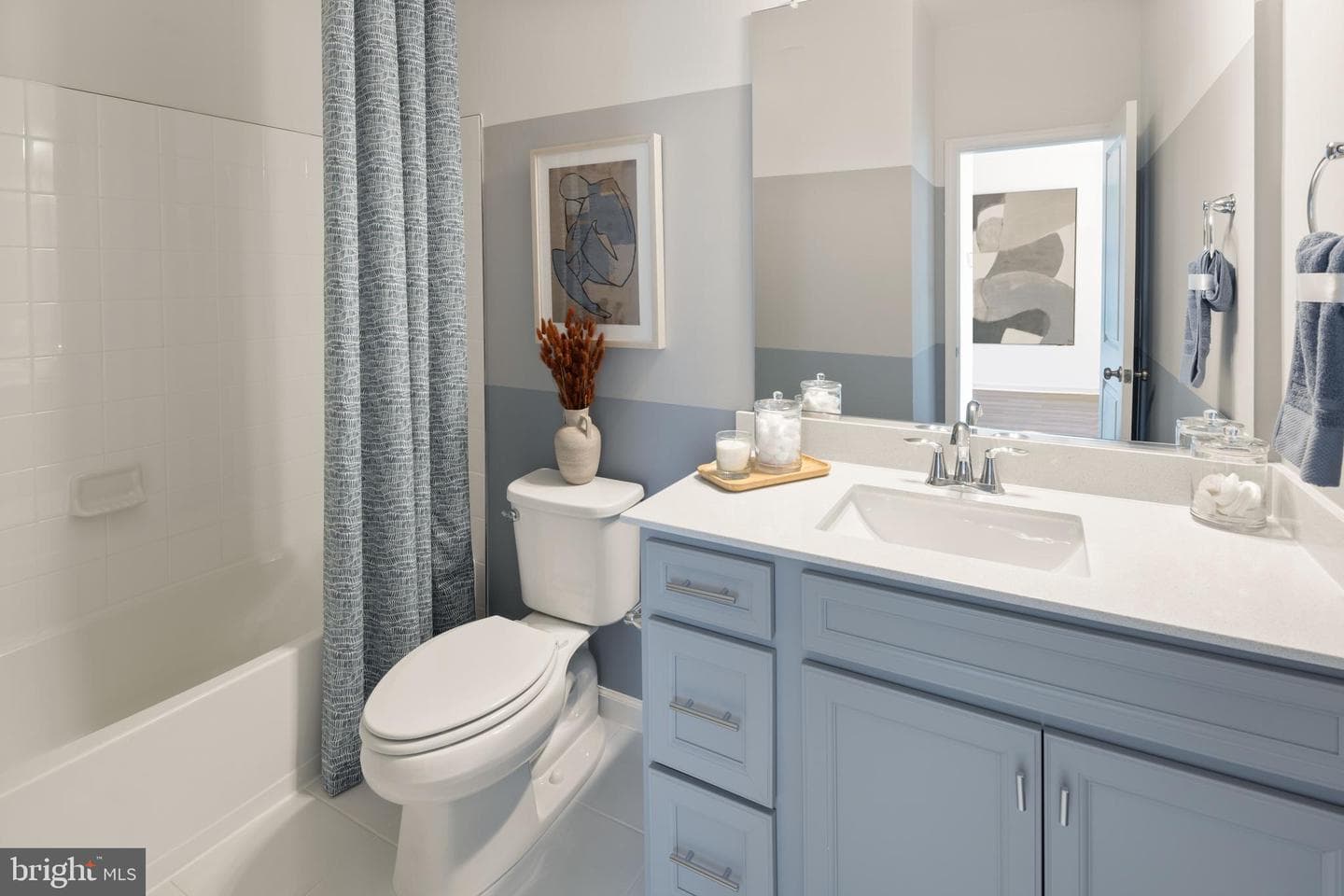 2560 Neabsco Common Place photo 4
