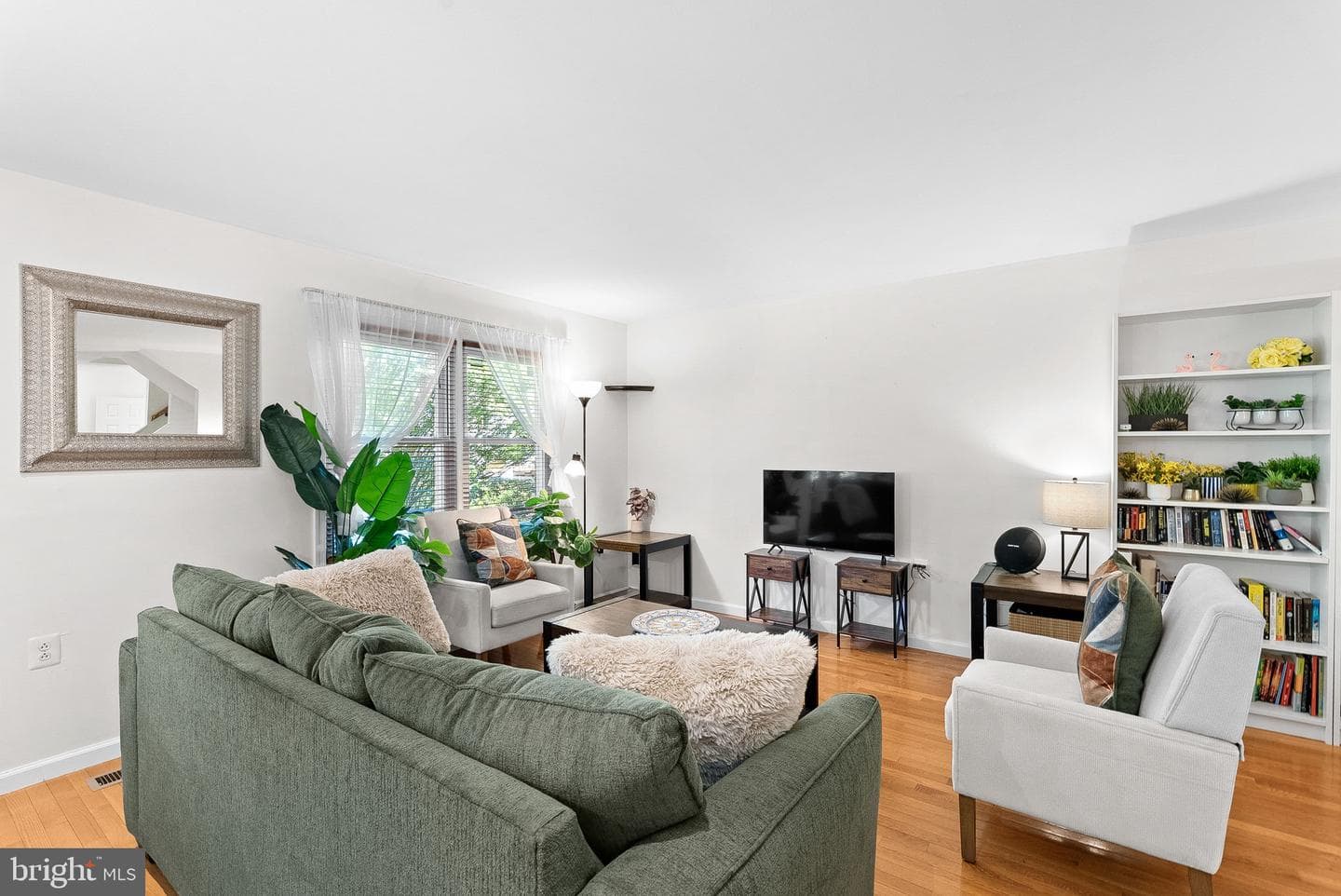 2847 Seminole Road photo 6