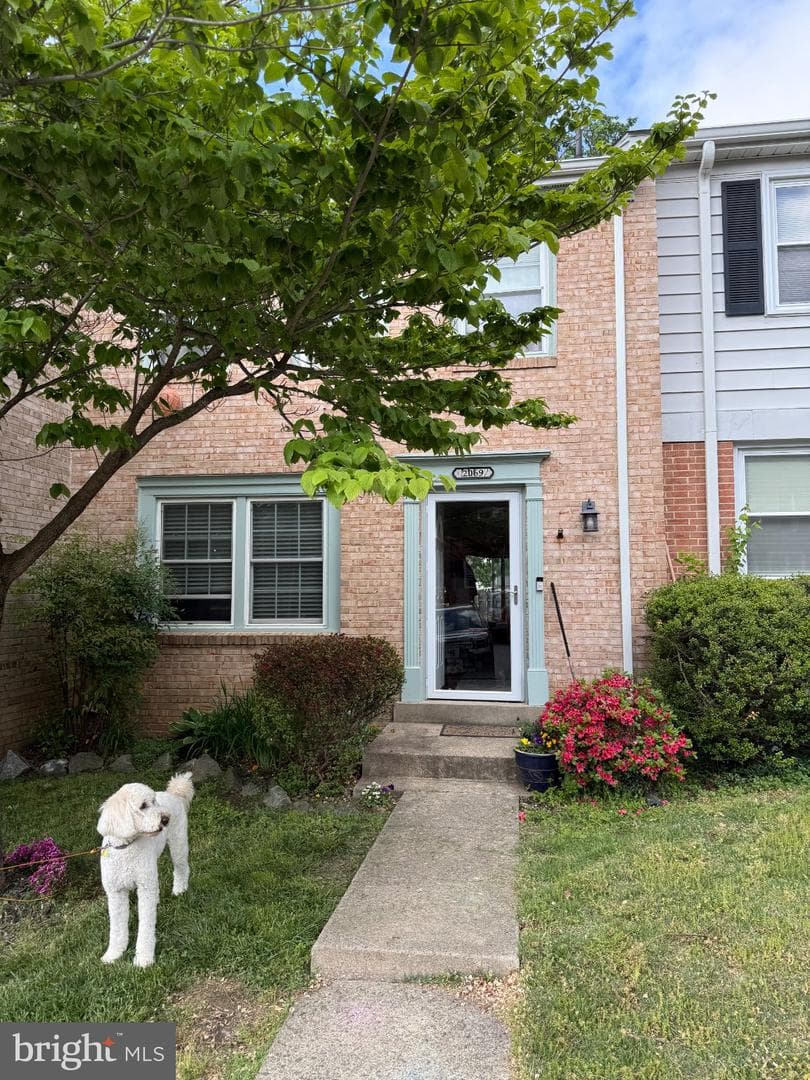 2069 Mayflower Drive #2069 photo 1